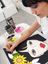 Carica l'immagine nel visualizzatore di Gallery, A•Mori